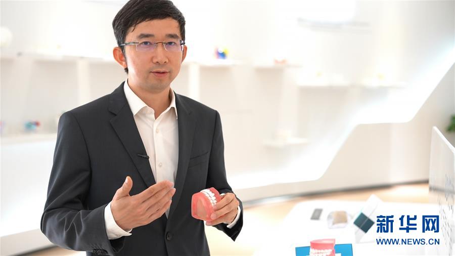 （兩會前夕看落實(shí)&middot;圖文互動(dòng)）（2）&ldquo;三個(gè)第一&rdquo;催奮進(jìn) 珠江潮起再出發(fā)&mdash;&mdash;廣東落實(shí)習(xí)近平總書記全國兩會重要講話精神紀(jì)實(shí)