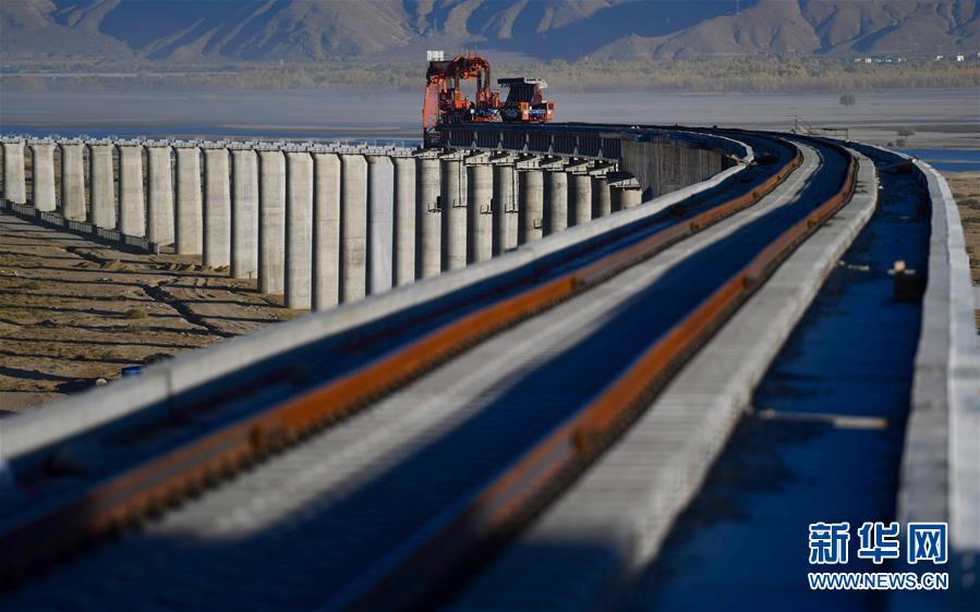 （新華全媒頭條&middot;圖文互動(dòng)）（2）昂首闊步向未來(lái)&mdash;&mdash;寫(xiě)在西藏民主改革60周年之際