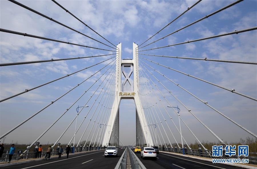 (在習(xí)近平新時(shí)代中國特色社會(huì)主義思想指引下——新時(shí)代新作為新篇章·圖文互動(dòng))(5)梗阻的“血脈”通了 彼此的心拉近了——京津冀“斷頭路”打通記