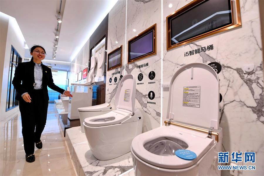 （在習(xí)近平新時(shí)代中國特色社會(huì)主義思想指引下&mdash;&mdash;新時(shí)代新作為新篇章&middot;圖文互動(dòng)）（1）國際范兒&middot;科技范兒&middot;綠色范兒&mdash;&mdash;傳統(tǒng)制造業(yè)嶄露&ldquo;新面孔&rdquo;