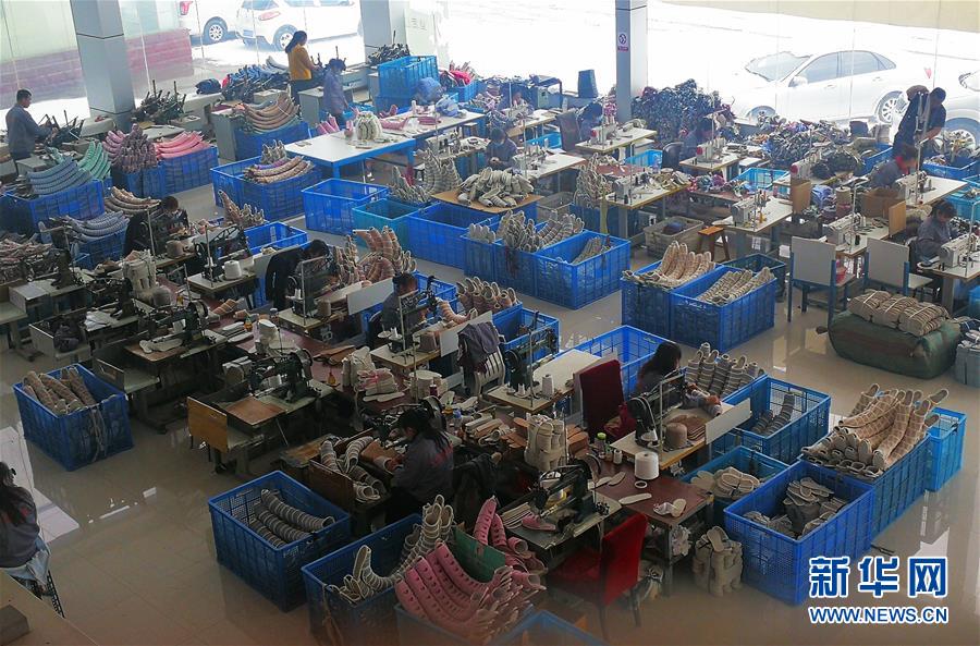 （脫貧攻堅(jiān)&middot;圖文互動(dòng)）（4）抓心勁兒，增后勁兒&mdash;&mdash;內(nèi)蒙古產(chǎn)業(yè)扶貧見(jiàn)聞