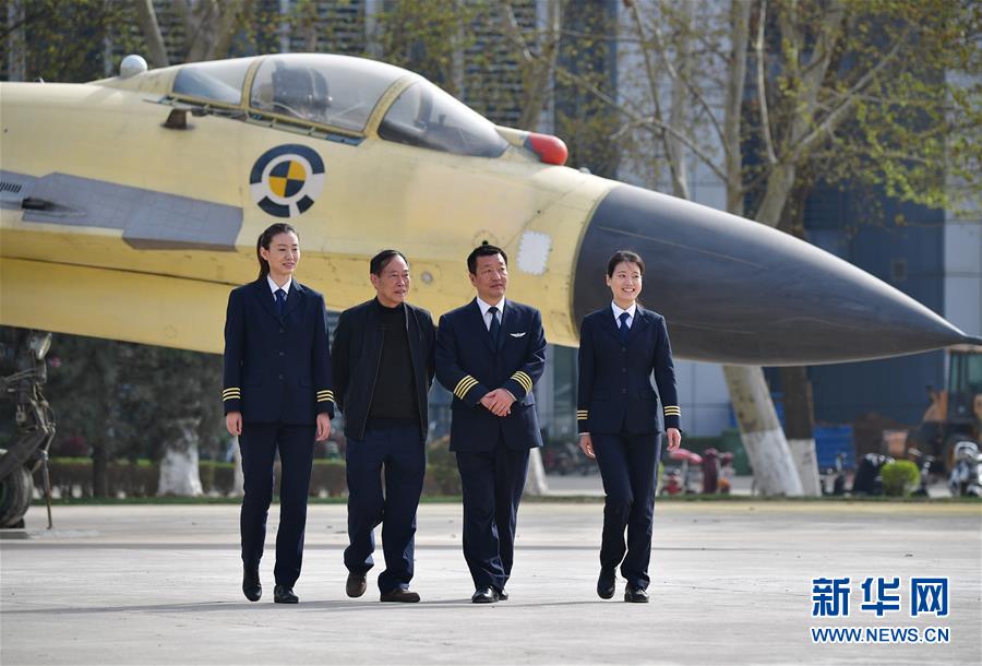 (新華全媒頭條·圖文互動(dòng))(5)試飛60年 鋪就中國通天路