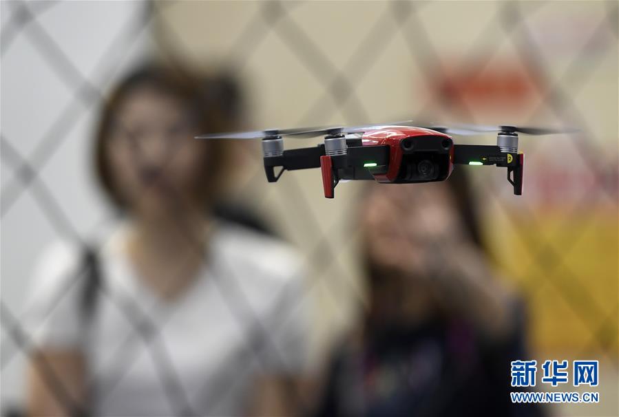 （新華全媒頭條&middot;圖文互動(dòng)）（4）擁抱智能新時(shí)代：世界智能大會(huì)釋放了哪些新信號(hào)？