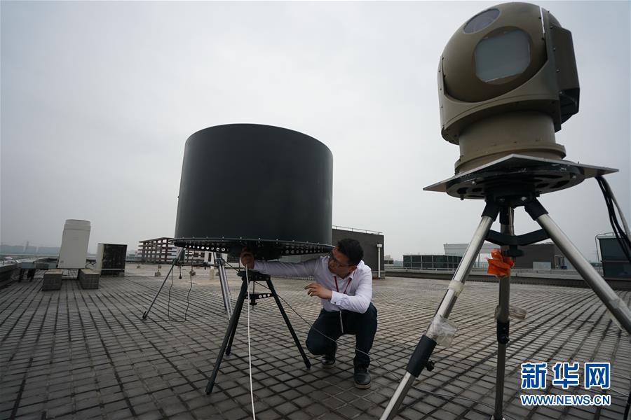 （新華全媒頭條&middot;壯麗70年&middot;奮斗新時(shí)代&middot;圖文互動(dòng)）（6）鑄就&ldquo;大國(guó)之眼&rdquo;&mdash;&mdash;來(lái)自中國(guó)雷達(dá)工業(yè)發(fā)源地中國(guó)電科第14研究所的蹲點(diǎn)報(bào)告