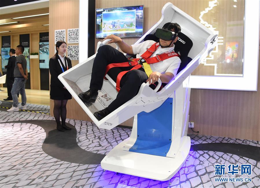 （在習近平新時代中國特色社會主義思想指引下&mdash;&mdash;新時代新作為新篇章&middot;圖文互動）（1）與中國服務貿(mào)易共成長&mdash;&mdash;&ldquo;多會合一&rdquo;京交會開啟中國服貿(mào)&ldquo;新大門&rdquo;