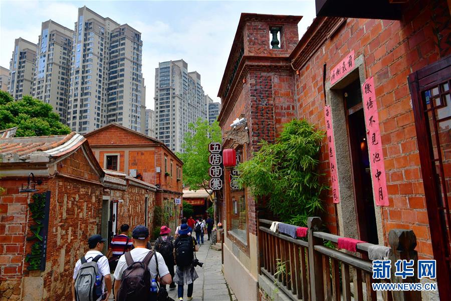 （新華全媒頭條&middot;圖文互動）（3）文明之光照亮復(fù)興之路&mdash;&mdash;以習(xí)近平同志為核心的黨中央關(guān)心文化和自然遺產(chǎn)保護工作紀(jì)實