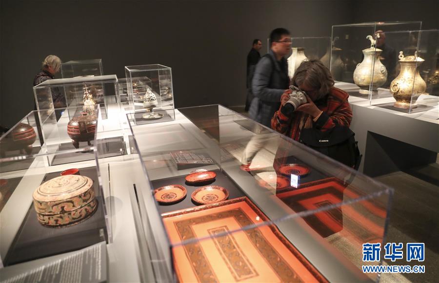 （新華全媒頭條&middot;圖文互動）（16）文明之光照亮復(fù)興之路&mdash;&mdash;以習(xí)近平同志為核心的黨中央關(guān)心文化和自然遺產(chǎn)保護工作紀(jì)實