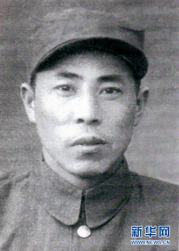 （為了民族復(fù)興&middot;英雄烈士譜&middot;圖文互動）特等戰(zhàn)斗英雄鄧仕均