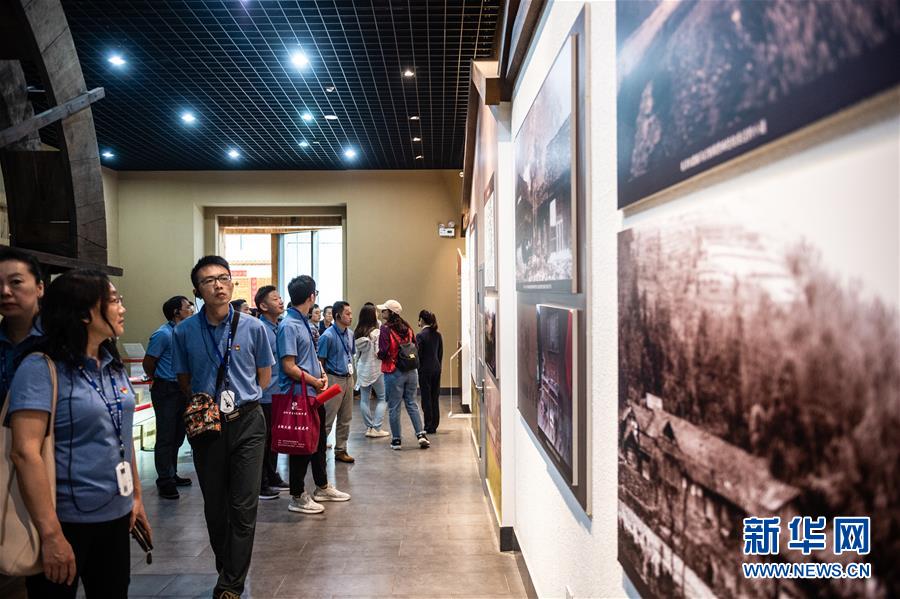 （壯麗70年&middot;奮斗新時(shí)代&mdash;&mdash;記者再走長(zhǎng)征路&middot;圖文互動(dòng)）（3）長(zhǎng)征路上，那一盞盞馬燈