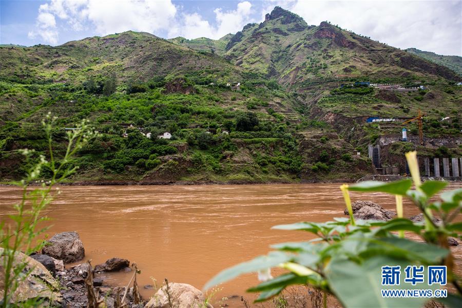 （壯麗70年&middot;奮斗新時(shí)代&mdash;&mdash;記者再走長(zhǎng)征路&middot;圖文互動(dòng)）（9）七天七夜，驚心動(dòng)魄&mdash;&mdash;皎平渡口永不消失的紅色記憶