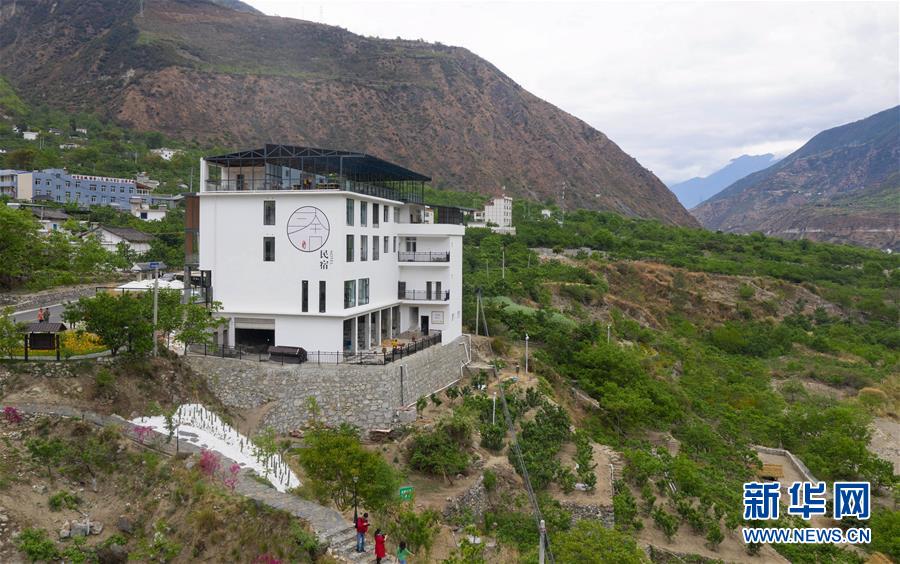 （新華全媒頭條&middot;壯麗70年&middot;奮斗新時代&mdash;&mdash;記者再走長征路&middot;圖文互動）（2）紅色的山河 綠色的家園&mdash;&mdash;川滇紅軍長征沿線見聞