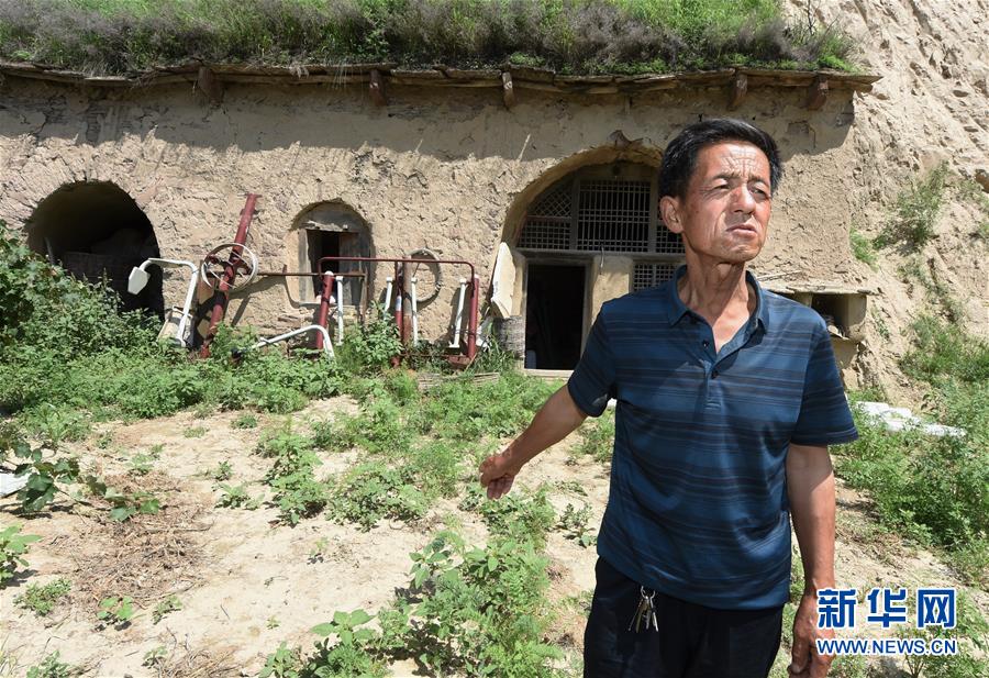 （新華全媒頭條&middot;壯麗70年&middot;奮斗新時代&mdash;&mdash;記者再走長征路&middot;圖文互動）（2）紅星，從這里照耀中國&mdash;&mdash;陜北見證中國革命的歷史轉(zhuǎn)折