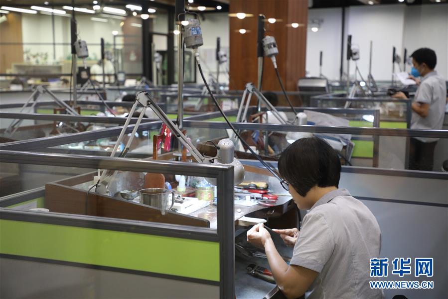 （新華全媒頭條&middot;圖文互動）（6）以高質(zhì)量發(fā)展理念破解難題&mdash;&mdash;廣東順德村級工業(yè)園改造實錄