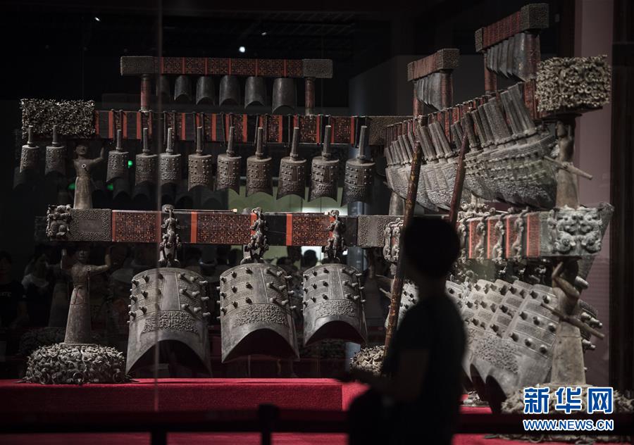 （新華調(diào)查&middot;新中國(guó)考古重大發(fā)現(xiàn)&middot;圖文互動(dòng)）（5）&ldquo;音樂寶藏&rdquo;曾侯乙墓：&ldquo;爆款&rdquo;的中華文明悅耳之音 