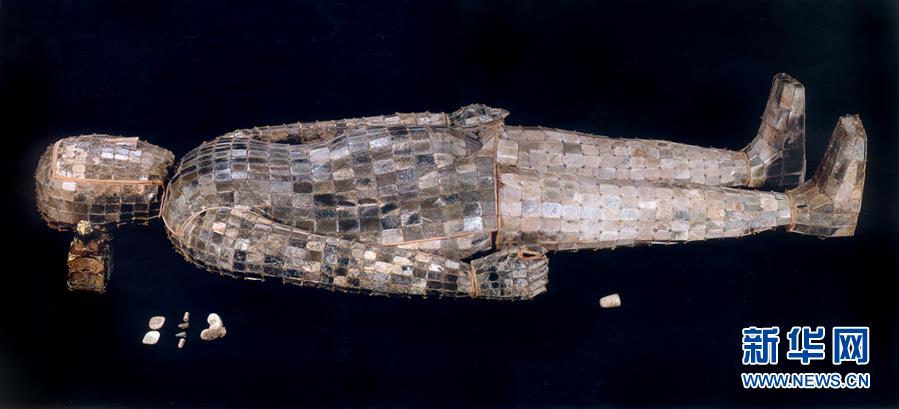 （新華調(diào)查&middot;新中國(guó)考古重大發(fā)現(xiàn)&middot;圖文互動(dòng)）（6）滿城漢墓：點(diǎn)一盞長(zhǎng)信宮燈，看不盡金縷玉衣