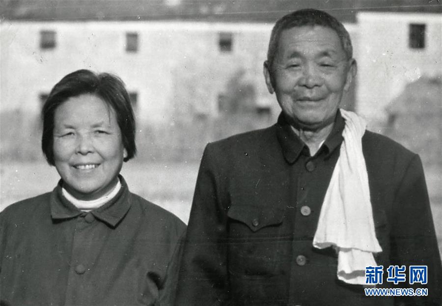 （紅土地&ldquo;往事新說&rdquo;&middot;圖文互動(dòng)）（3）萬里征途為初心　夫妻接力踐使命