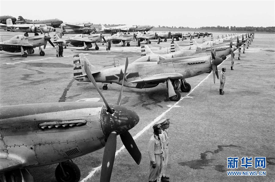 （壯麗70年&middot;奮斗新時(shí)代&mdash;&mdash;新中國(guó)崢嶸歲月&middot;圖文互動(dòng)）建設(shè)革命化、現(xiàn)代化、正規(guī)化的國(guó)防軍