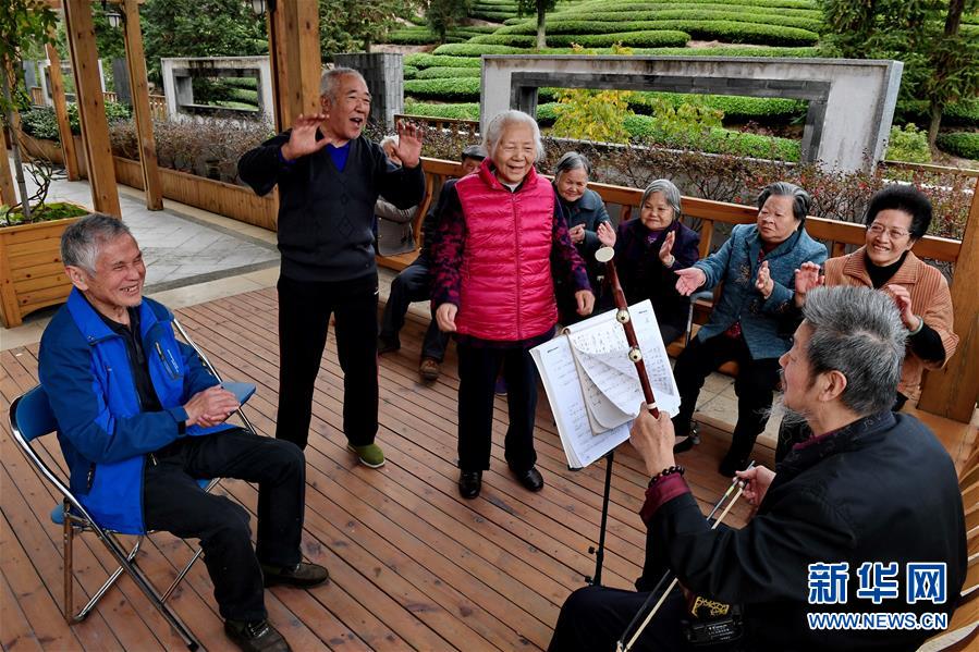 （新華全媒頭條&middot;圖文互動）（9）從大國之治邁向強(qiáng)國之治&mdash;&mdash;新中國70年社會治理現(xiàn)代化巡禮