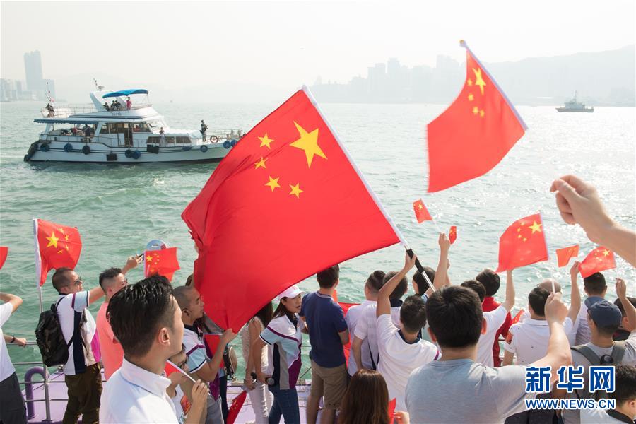 （新華全媒頭條&middot;圖文互動(dòng)）（16）凝聚愛(ài)國(guó)主義的磅礴力量！&mdash;&mdash;新中國(guó)成立70周年盛典啟示錄