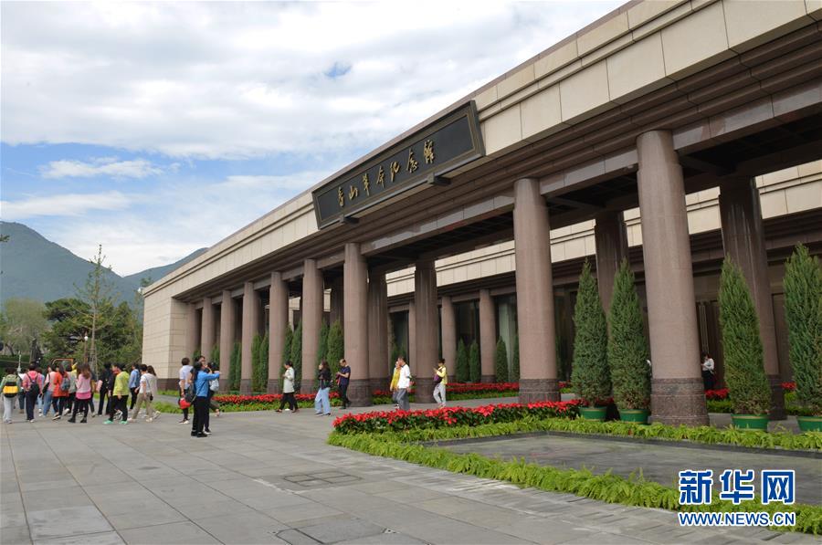 （新華全媒頭條&middot;圖文互動(dòng)）（19）凝聚愛(ài)國(guó)主義的磅礴力量！&mdash;&mdash;新中國(guó)成立70周年盛典啟示錄