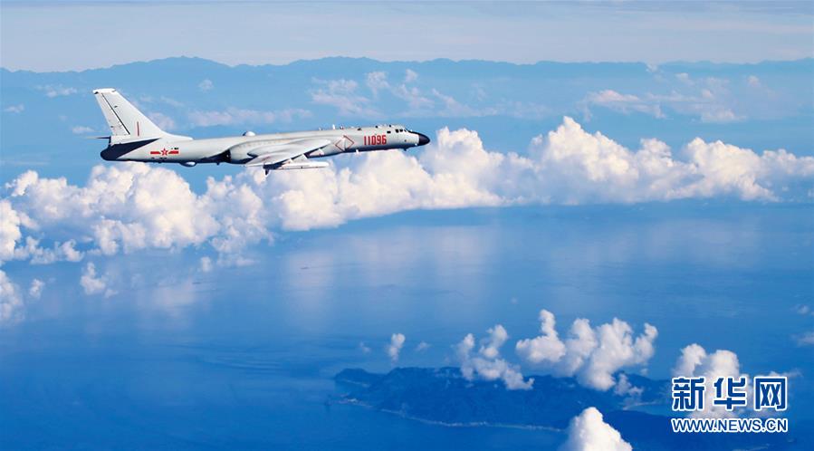 （新華全媒頭條&middot;人民空軍70年&middot;圖文互動）（7）陽光照耀奮飛的航程&mdash;&mdash;黨中央、中央軍委和習主席關心人民空軍建設發(fā)展紀實