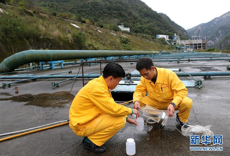 （四中全會精神在基層&middot;圖文互動）（5）烏江清，貴州興&mdash;&mdash;貴州第一大河烏江治污記