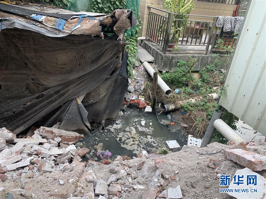 （圖文互動）（3）河長職責寫得明明白白，條條舉措無一落實&mdash;&mdash;國務(wù)院檢查組暗訪核查佛山一農(nóng)村河涌黑臭十余年無人管理