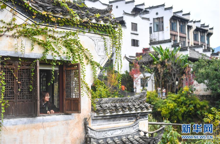 （圖文互動）（2）鄉(xiāng)村攝影師、鄉(xiāng)村&ldquo;模特&rdquo;、民宿店主&mdash;&mdash;鄉(xiāng)村旅游推動婺源農(nóng)民生活方式發(fā)生新變化