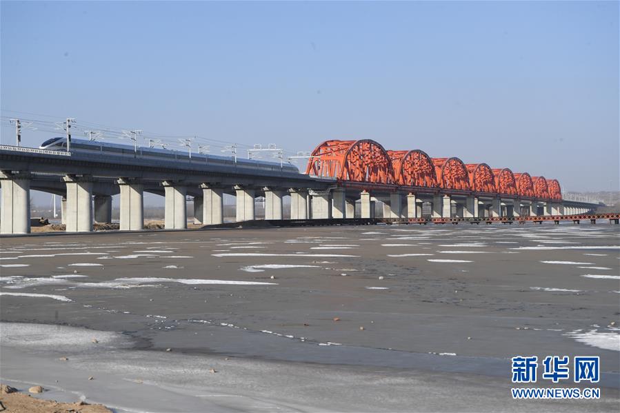 （新華全媒頭條&middot;圖文互動）（10）百年跨越，逐夢京張&mdash;&mdash;寫在京張高鐵開通暨中國高鐵突破3.5萬公里之際