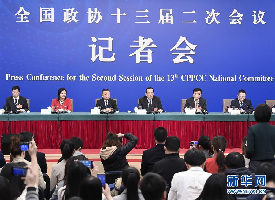 （兩會(huì)）（1）政協(xié)委員談優(yōu)化營商環(huán)境、促進(jìn)民營經(jīng)濟(jì)高質(zhì)量發(fā)展