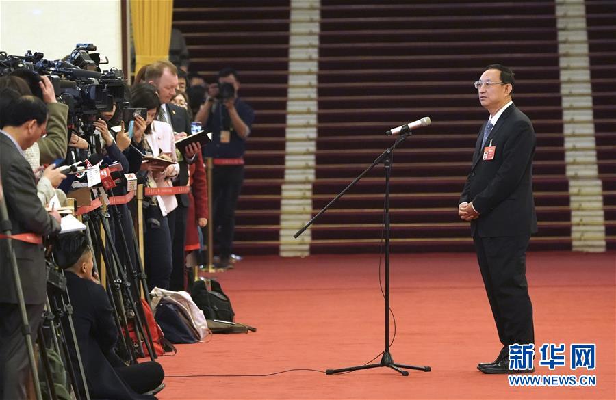 （兩會(huì)&middot;面對(duì)面）（8）采訪部長