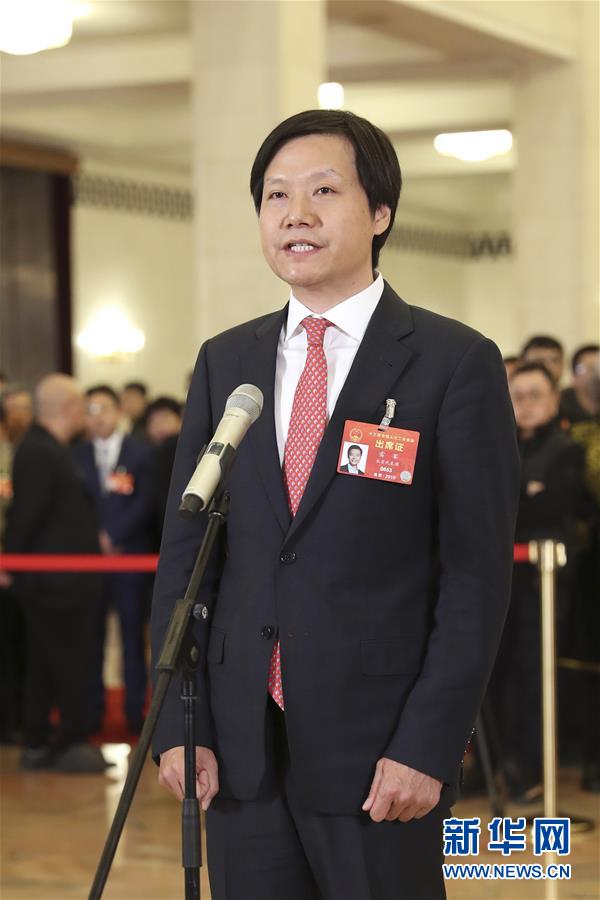 （兩會(huì)&middot;面對(duì)面&middot;XHDW）（7）全國(guó)人大代表接受采訪