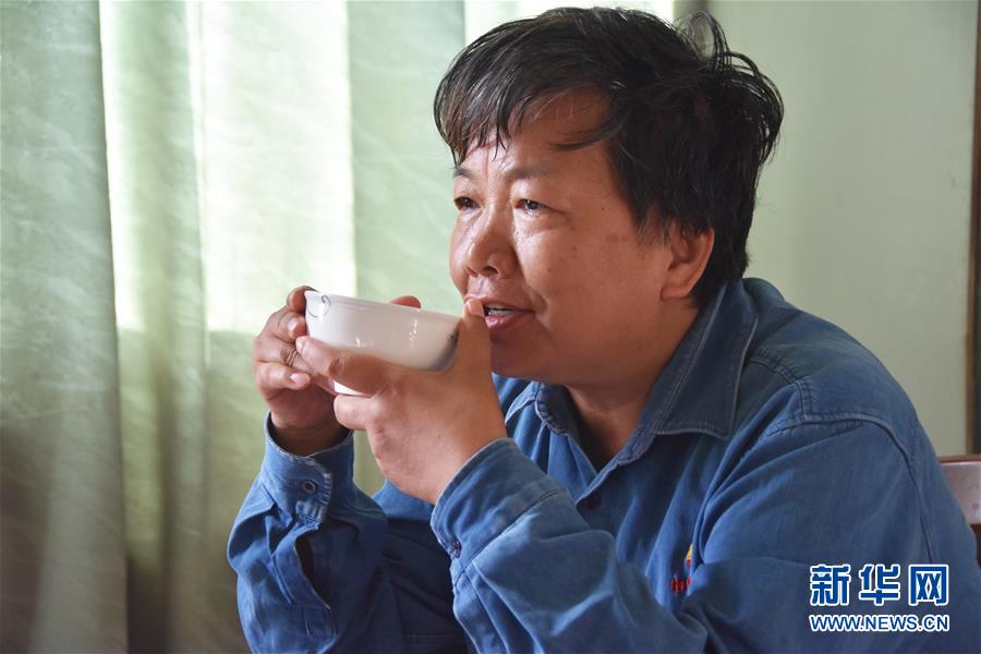 （新華全媒頭條&middot;圖文互動）（11）塔克拉瑪干的&ldquo;播綠使者&rdquo;&mdash;&mdash;中科院新疆生態(tài)與地理研究所高級工程師常青的故事