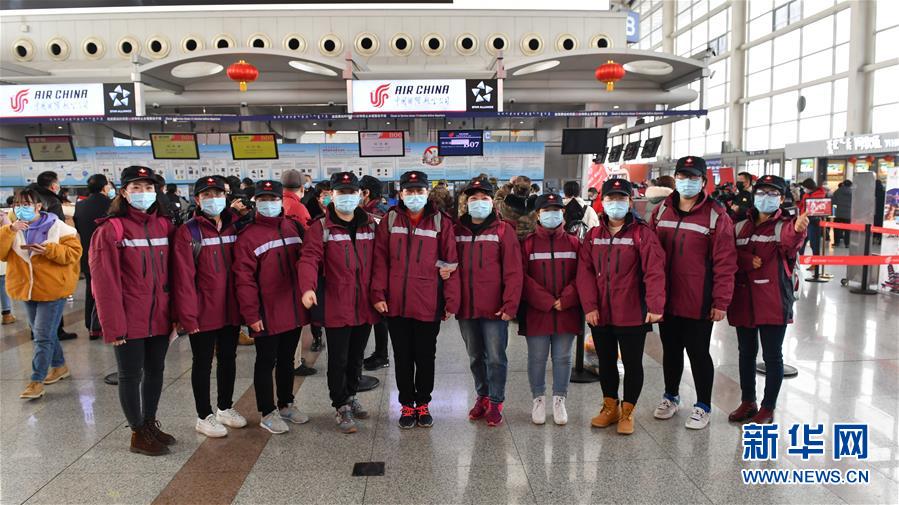 （新華全媒頭條&middot;圖文互動）（5）黨旗，高高飄揚(yáng)在防控疫情斗爭第一線&mdash;&mdash;各級黨組織和廣大黨員干部投身疫情防控阻擊戰(zhàn)紀(jì)實(shí)