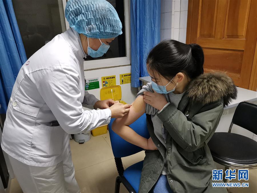 (在習(xí)近平新時代中國特色社會主義思想指引下——新時代新作為新篇章·習(xí)近平總書記關(guān)切事·圖文互動)(3)點亮希望 驅(qū)魔救人——全國醫(yī)護人員馳援湖北的故事