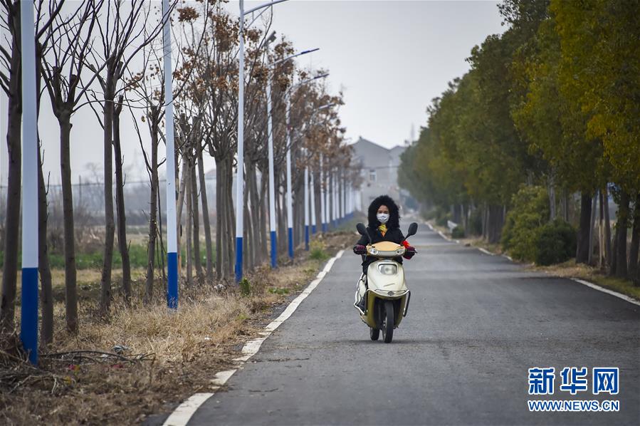 （聚焦疫情防控&middot;圖文互動(dòng)）（4）一個(gè)湖北村莊的阻擊戰(zhàn)