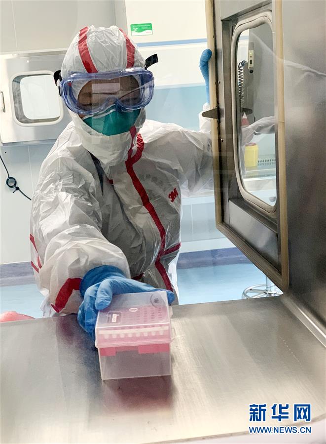 （聚焦疫情防控&middot;圖文互動(dòng)）（1）&ldquo;疫&rdquo;線&ldquo;拆彈&rdquo; 為生命&ldquo;闖關(guān)&rdquo;