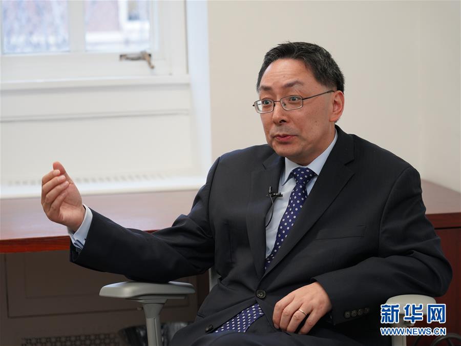 (國際·圖文互動)專訪:抗擊新冠肺炎亟需加強國際協(xié)調(diào)與合作——訪美國外交關系委員會全球衛(wèi)生專家黃嚴忠