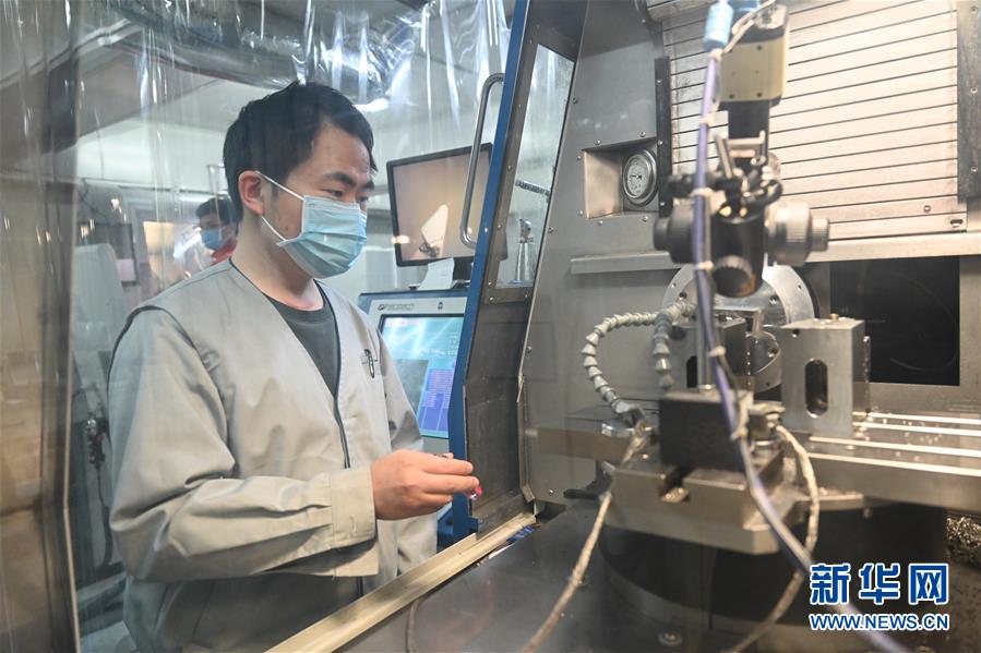 (來(lái)自經(jīng)濟(jì)前沿的故事·企業(yè)復(fù)工復(fù)產(chǎn)·圖文互動(dòng))(8)“危機(jī)中發(fā)現(xiàn)新商機(jī)”——中國(guó)科技制造企業(yè)復(fù)工復(fù)產(chǎn)觀察