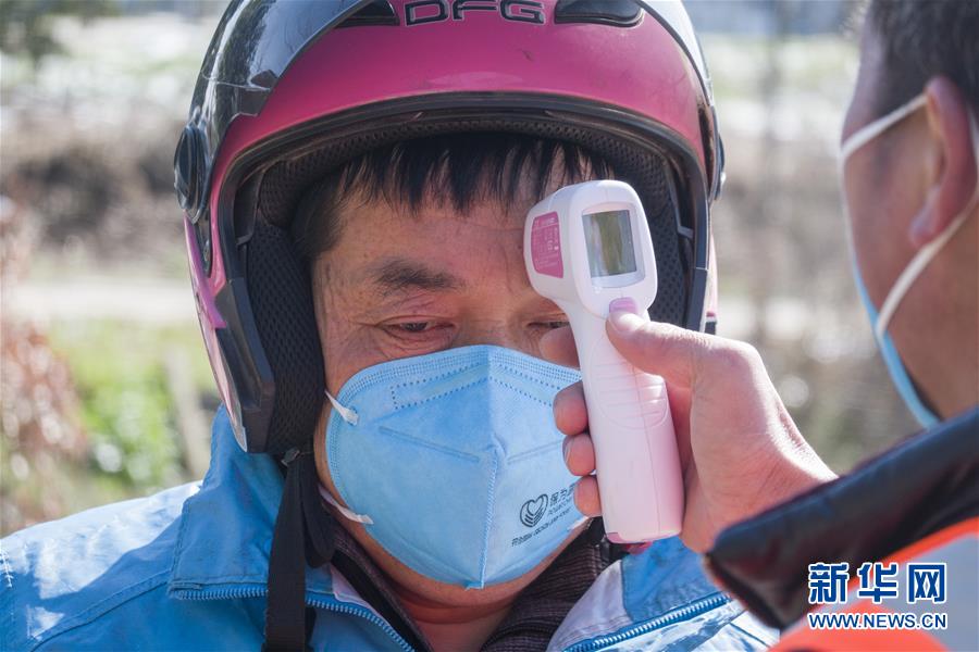 （圖文互動）（2）超三分之一村（社區(qū)）&ldquo;無疫情&rdquo;，武漢所轄這個區(qū)是怎么做到的？