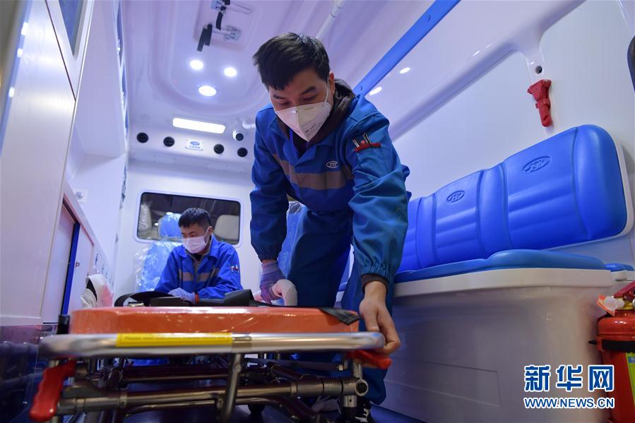 （在習(xí)近平新時代中國特色社會主義思想指引下&mdash;&mdash;新時代新作為新篇章&middot;習(xí)近平總書記關(guān)切事&middot;圖文互動）（8）不放松！&mdash;&mdash;各地努力抓緊抓實抓細疫情防控