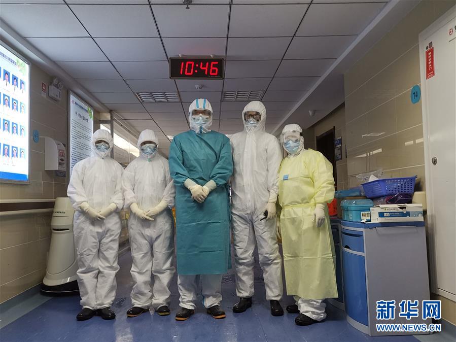 (聚焦疫情防控·對(duì)口支援19省份在奮戰(zhàn)·圖文互動(dòng))(3)跨越3000里的“天使組合”——天津?qū)谥г魇┲菘箵粢咔榧o(jì)實(shí)