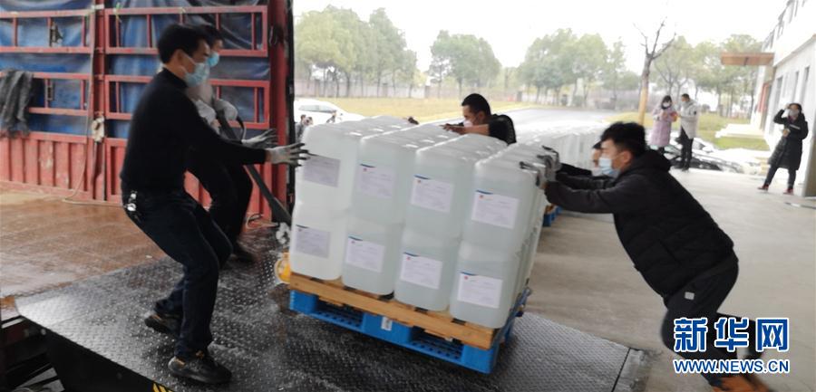 （新華全媒頭條&middot;圖文互動(dòng)）（12）分秒必爭(zhēng)，打好醫(yī)療物資保障戰(zhàn)！&mdash;&mdash;全國(guó)全力保障醫(yī)療物資供應(yīng)