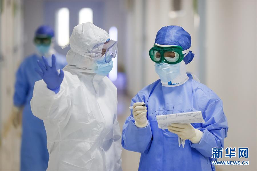 （新華全媒頭條&middot;圖文互動）（3）最美逆行者，武漢永遠記得你！&mdash;&mdash;首批援鄂醫(yī)療隊返程紀實