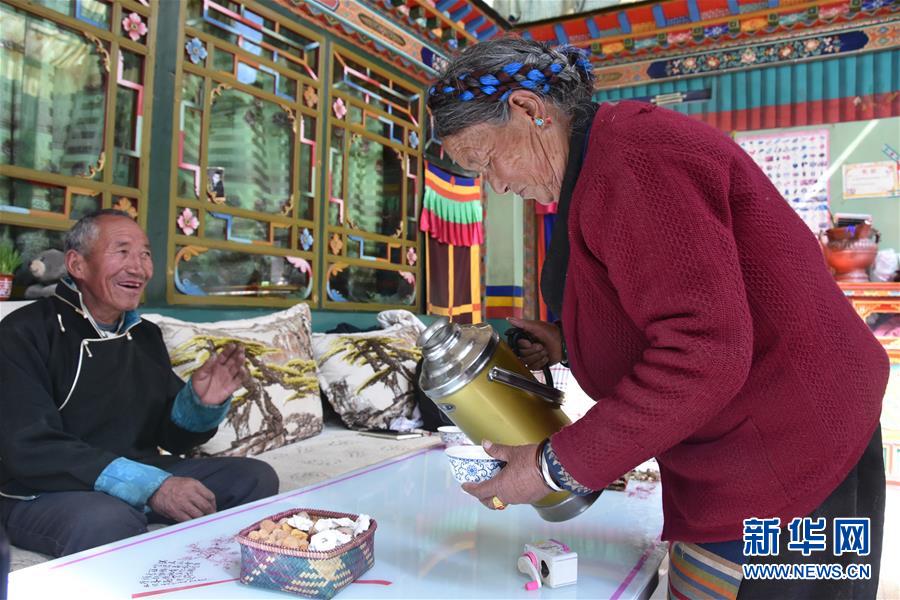 (圖文互動(dòng))(6)堅(jiān)守與新生——西藏農(nóng)奴制社會(huì)經(jīng)歷者說(shuō)