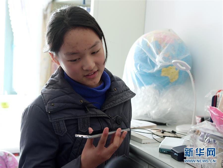 （新華全媒頭條&middot;習(xí)近平致敬的戰(zhàn)&ldquo;疫&rdquo;英雄&middot;武漢人民篇&middot;圖文互動）（1）壯哉，大武漢&mdash;&mdash;獻給英雄的武漢人民