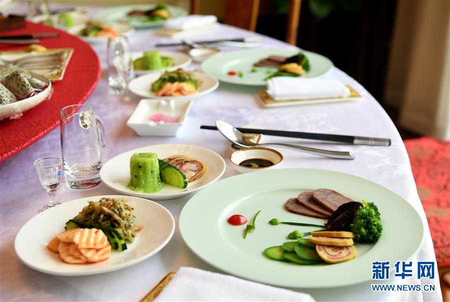 （聚焦復(fù)工復(fù)產(chǎn)&middot;圖文互動）（2）&ldquo;分得安心，吃得放心&rdquo;&mdash;&mdash;豫菜老字號的復(fù)工見聞