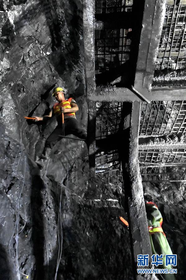 （圖文互動(dòng)）（5）&ldquo;最難掘進(jìn)隧道&rdquo;大柱山隧道貫通