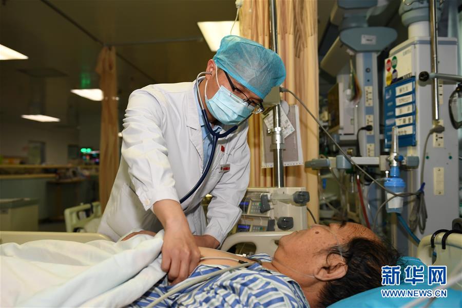 （一線抗疫群英譜&middot;圖文互動(dòng)）（7）張正良：&ldquo;我們完成了自己的使命&rdquo; 