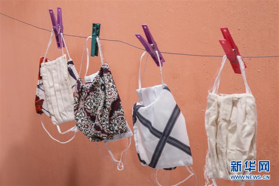 （海外抗疫故事&middot;圖文互動(dòng)）（6）通訊：自制口罩回饋社會&mdash;&mdash;巴西桑巴舞校&ldquo;巧手抗疫&rdquo;